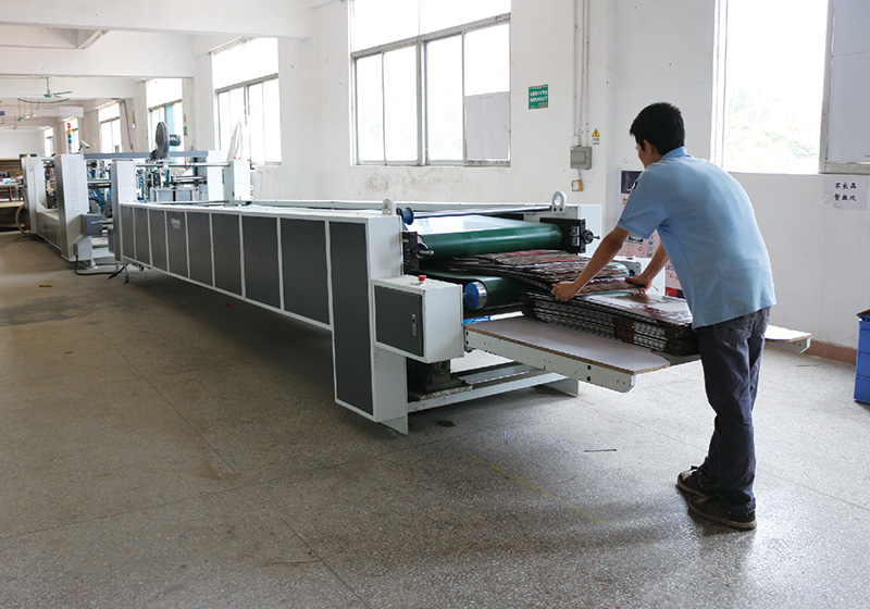 全自動(dòng)粘合機(jī)